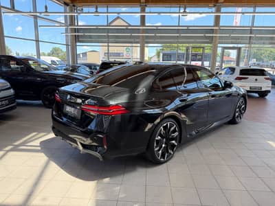 BMW 540 Lim. d xDrive M Sport Pro Iconic Glow 21ZOLL — slika 8