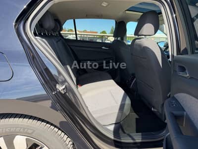 Volkswagen Golf 8 2.0 TDI MOVE*DSG*VIRTU*PANO*LED*HEAD-UP! — slika 16