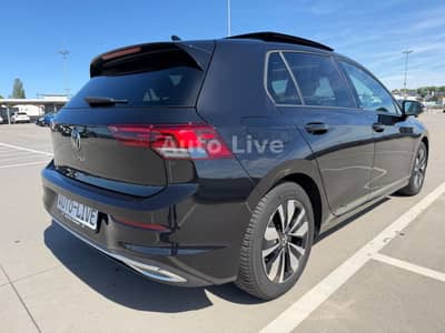 Volkswagen Golf 8 2.0 TDI MOVE*DSG*VIRTU*PANO*LED*HEAD-UP! — slika 5