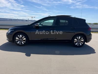 Volkswagen Golf 8 2.0 TDI MOVE*DSG*VIRTU*PANO*LED*HEAD-UP! — slika 2
