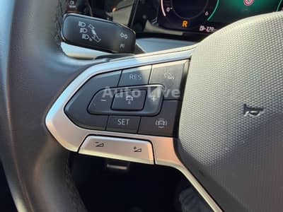 Volkswagen Golf 8 2.0 TDI MOVE*DSG*VIRT*PAN*LED*HEAD-UP!!!! — slika 27