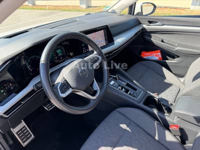 Volkswagen Golf 8 2.0 TDI MOVE*DSG*VIRT*PAN*LED*HEAD-UP!!!! — slika 19