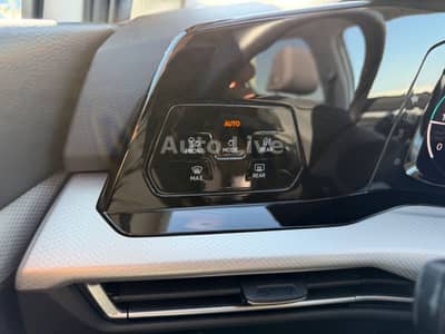 Volkswagen Golf 8 2.0 TDI MOVE*DSG*VIRT*PAN*LED*HEAD-UP!!!! — slika 28