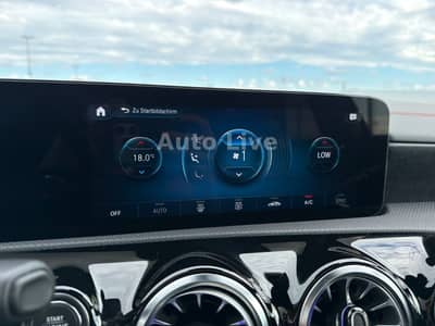 Mercedes-Benz CLA 220 d*8G*4 MATIC*AMG-LINE*PAN*WIDESCREEN*VOL — slika 19