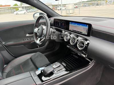 Mercedes-Benz CLA 220 d*8G*4 MATIC*AMG-LINE*PAN*WIDESCREEN*VOL — slika 21