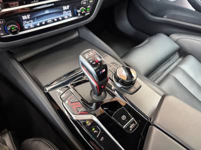 BMW M5 Lim. Comp. M Driver´s Pack. Keramik AKRA — slika 23