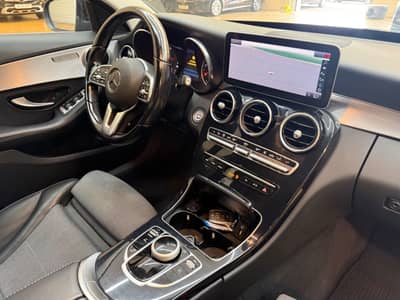 Mercedes-Benz C 300de/Navi/Totw/LED/Erster H/TOP — slika 14