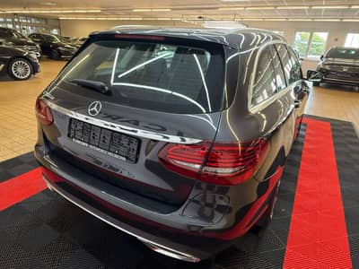 Mercedes-Benz C 300de/Navi/Totw/LED/Erster H/TOP — slika 8