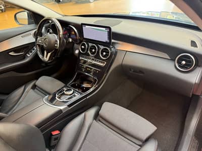 Mercedes-Benz C 300de/Navi/Totw/LED/Erster H/TOP — slika 15