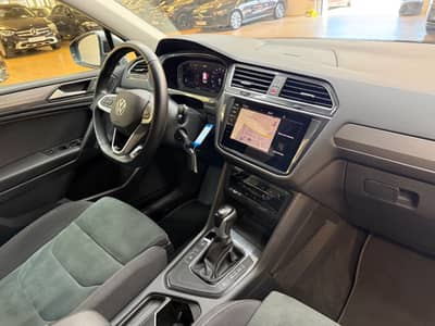 Volkswagen Tiguan Allspace Life/Navi/Kamera/LED/TOP — slika 14