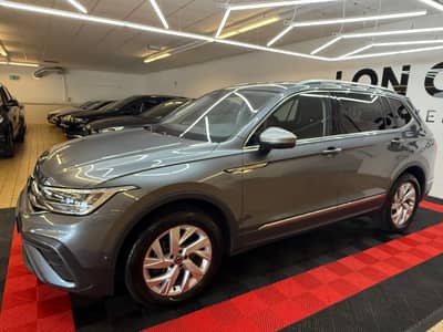Volkswagen Tiguan Allspace Life/Navi/Kamera/LED/TOP — slika 5
