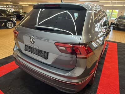 Volkswagen Tiguan Allspace Life/Navi/Kamera/LED/TOP — slika 8