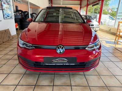 Volkswagen Golf VIII 1.5 TSI Life PANO MATRIX STANDHEIZUNG — slika 3