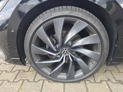 Volkswagen Arteon 2.0 TDI"R-Line 4Motion"Virtual"Pano"Voll" — slika 22