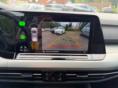 Volkswagen Golf VIII 2.0 TDI Move HEADUP PANO ACC — slika 10