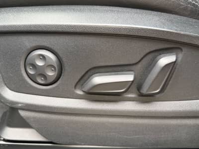 Audi Q5 Quattro 2.0 TDI*MMI*VIRTUAL*S LINE Exterieur* — slika 22