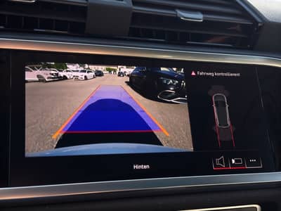 Audi Q3 35 TDI Virtual*Pano*AHK*Kamera*Ambiente*App* — slika 20