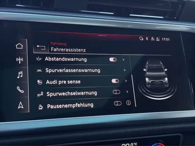 Audi Q3 35 TDI Virtual*Pano*AHK*Kamera*Ambiente*App* — slika 21