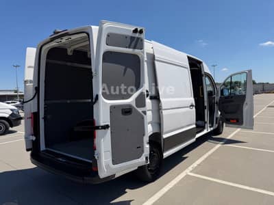 Volkswagen Crafter 35 TDI*MAXI-HOCH-LAN*KLIMA*KAMERA*PDC! — slika 23