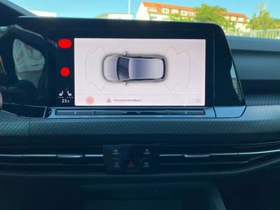 Volkswagen Golf VIII Lim. R-Line eTSI ACC/PDC/LED/Assistenz — slika 11
