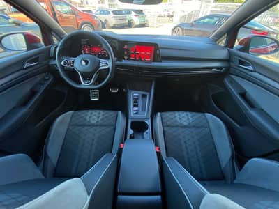 Volkswagen Golf VIII Lim. R-Line eTSI ACC/PDC/LED/Assistenz — slika 12