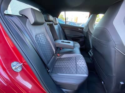 Volkswagen Golf VIII Lim. R-Line eTSI ACC/PDC/LED/Assistenz — slika 15