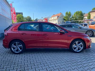 Volkswagen Golf VIII Lim. R-Line eTSI ACC/PDC/LED/Assistenz — slika 16