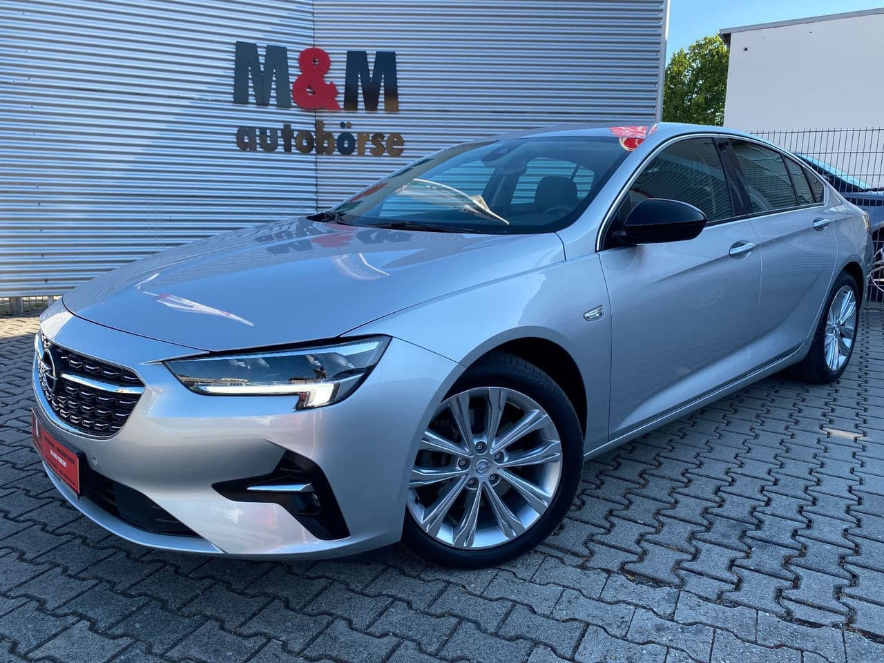 Opel Insignia GS Business BOSE/HuD/Massage/Memory/Shz — slika 1
