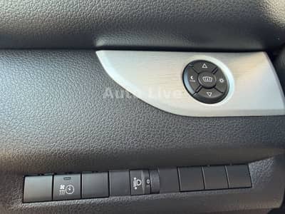 Opel Zafira Life TourerM 2.0 CDTi*AUTO*NAVI*LED*LEDER — slika 27