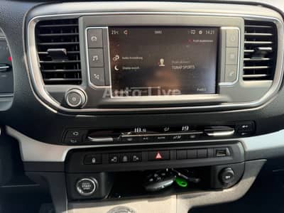 Opel Zafira Life TourerM 2.0 CDTi*AUTO*NAVI*LED*LEDER — slika 30