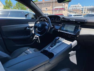 Peugeot 508 Hybrid 225 GT ACC/Focal/Memory/Massage/Stand — slika 13