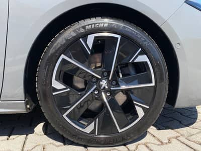 Peugeot 508 SW Hybrid 225 GT Pack Focal/Standhz/AHK/Kame — slika 19