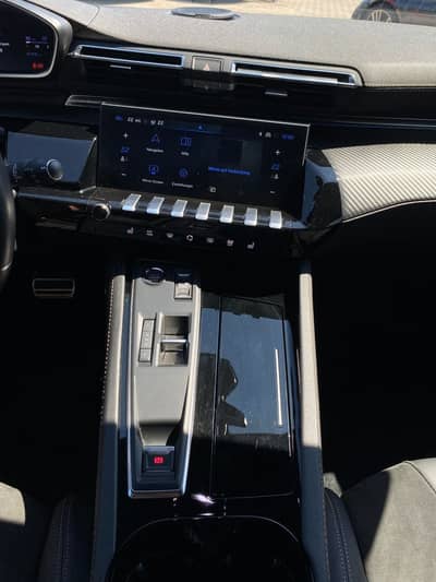 Peugeot 508 SW Hybrid 225 GT Pack Focal/Standhz/AHK/Kame — slika 10