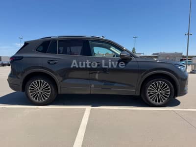 Volkswagen Tiguan 1.5 eTSI*Life*DSG*PAN*VIR*NAVI*IQ-LED*360 — slika 6