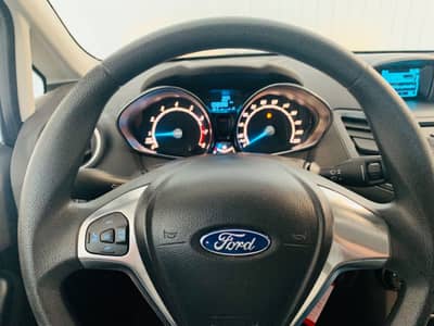 Ford Fiesta Sync Edition°PDC°Standheizung°BT°1.Hd° — slika 15