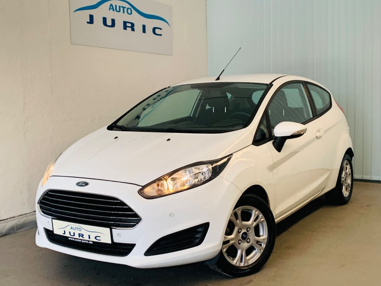 Ford Fiesta Sync Edition°PDC°Standheizung°BT°1.Hd° — slika 1