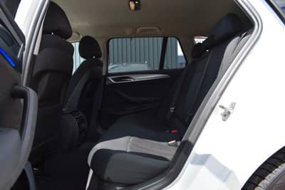 BMW 520d Touring Head Up/Anhänger/Driving Assist — slika 18