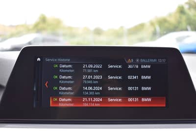BMW 520d Touring Head Up/Anhänger/Driving Assist — slika 34