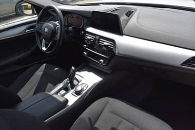 BMW 520d Touring Head Up/Anhänger/Driving Assist — slika 8