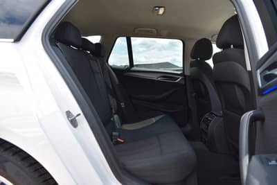 BMW 520d Touring Head Up/Anhänger/Driving Assist — slika 17