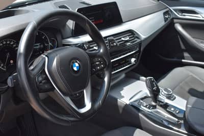BMW 520d Touring Head Up/Anhänger/Driving Assist — slika 10