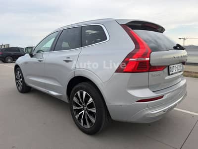 Volvo XC60 Plus Bright*AWD*AUTO*VIR*PAN*NAVI*LEDER*360 — slika 3
