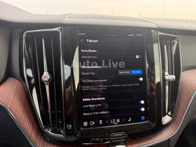 Volvo XC60 Plus Bright*AWD*AUTO*VIR*PAN*NAVI*LEDER*360 — slika 15
