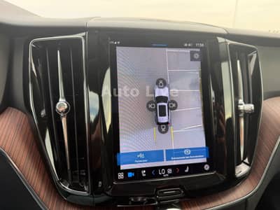 Volvo XC60 Plus Bright*AWD*AUTO*VIR*PAN*NAVI*LEDER*360 — slika 10