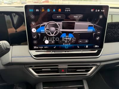 Volkswagen Tiguan 2.0 TDI*4M*R LINE*PANO*VIR*IQ*360*AHK*VOL — slika 32