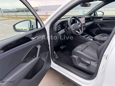 Volkswagen Tiguan 2.0 TDI*4M*R LINE*PANO*VIR*IQ*360*AHK*VOL — slika 27