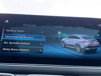 Mercedes-Benz GLE 400d AMG-Line 4Matic*Pano*Night*AHK*Burm*360 — slika 20