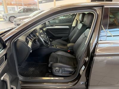 Volkswagen Passat Lim. Highline 2.0TDI LED 360KAM ACC — slika 14
