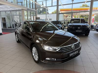 Volkswagen Passat Lim. Highline 2.0TDI LED 360KAM ACC — slika 4