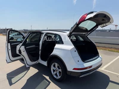 Audi Q5 50 TFSI e quattro*S TRONIC*PANO*NAVI*LED*360* — slika 31